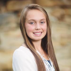 Meet your Posher, Marisa